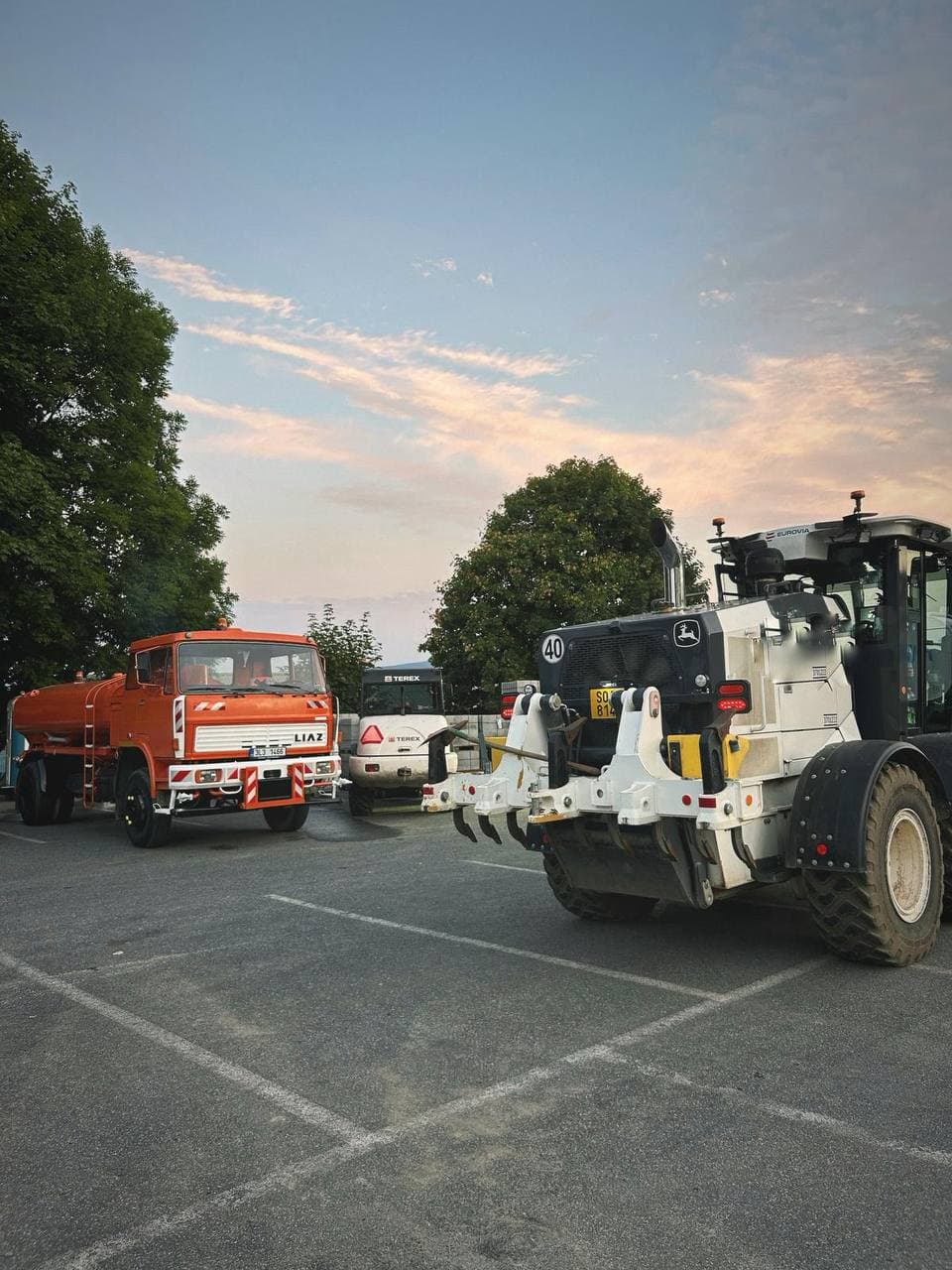 Nasazení v sestavě s těžkou mechanizací